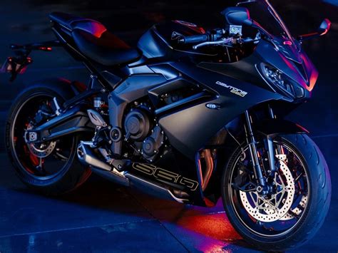 triumph daytona india price